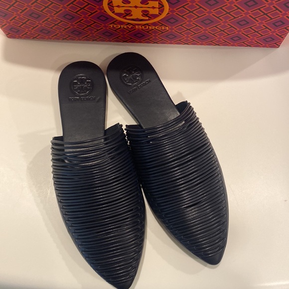 Tory Burch Siena Navy Flat Mules - Picture 2 of 7